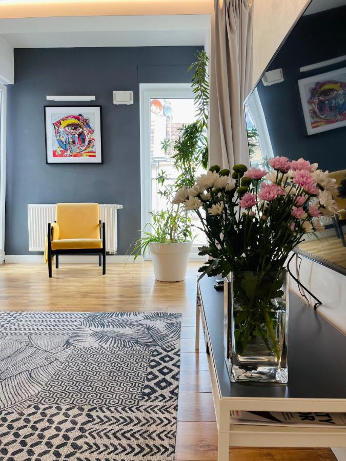 Piper Zajezdnia White Apartment Poznan Exterior photo